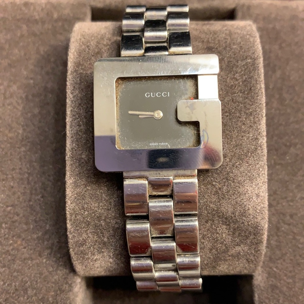 Gucci watch